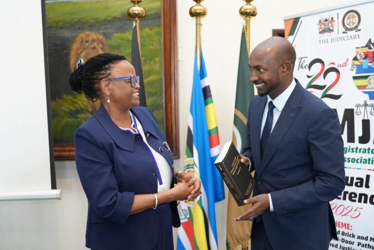 Masuuliyiin ka socdo DFS oo ka qeyb galaayo Madasha Guddoomiyayaasha Maxkamadaha Sare ee dalalka Bariga Afrika.