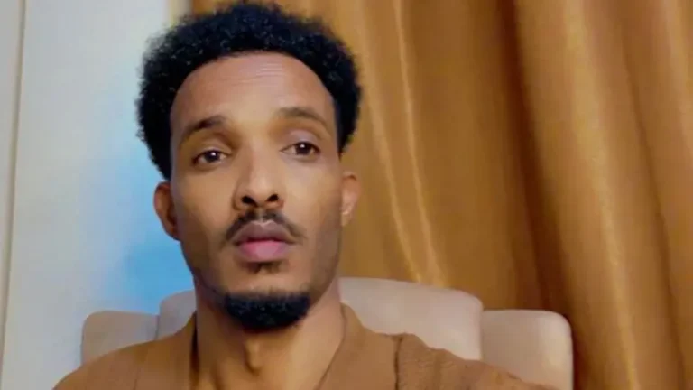 Garyaqaanka Oo Caan ka ah Baraha Bulshada oo ka Waramay Sida Looga Soo tarxiilay Mareykanka.