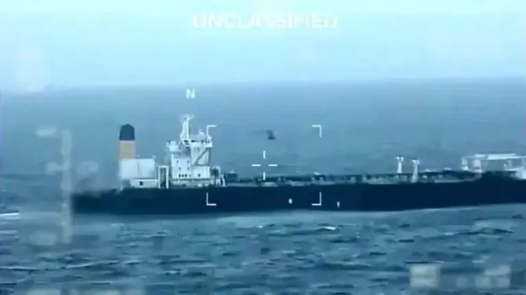 Maraykanka oo markabkii labaad ka qabsaday xeebaha Venezuela.