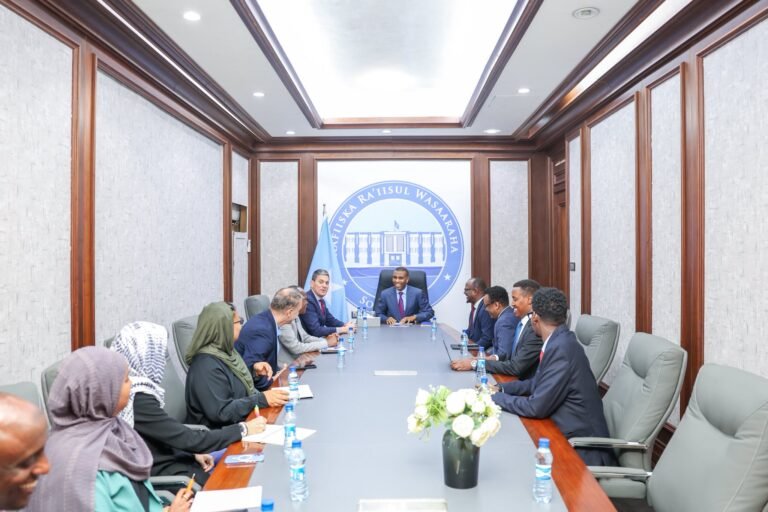 Somali Prime Minister, IRC Chief David Miliband Hold High-Level Talks on Boosting Drought Response and Humanitarian Support