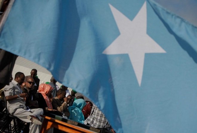 Siyaasiyiinta Soomaaliyeed iyo bulshada waxa u dhaxeeya ee loo baahanyahay inay fahmaan