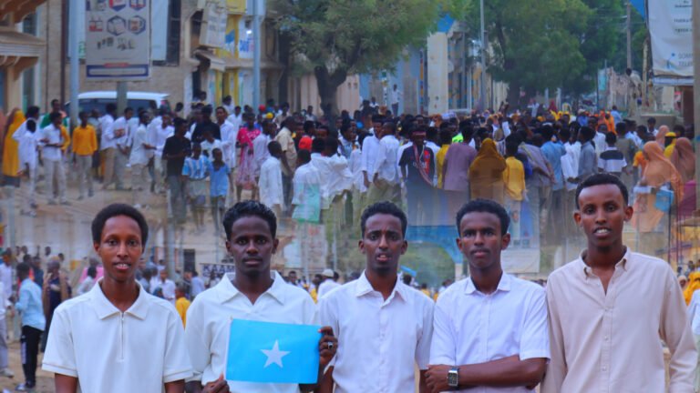 {DAAWO MUQAALKA}  Shiikh Cali Duqoow” Muslimiinta waa in Ay ka hortagaan Damaca Yahuuda.”