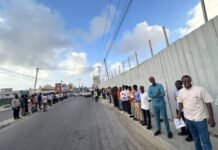 Banaanbax ka socda garoonka Aadan Cadde .