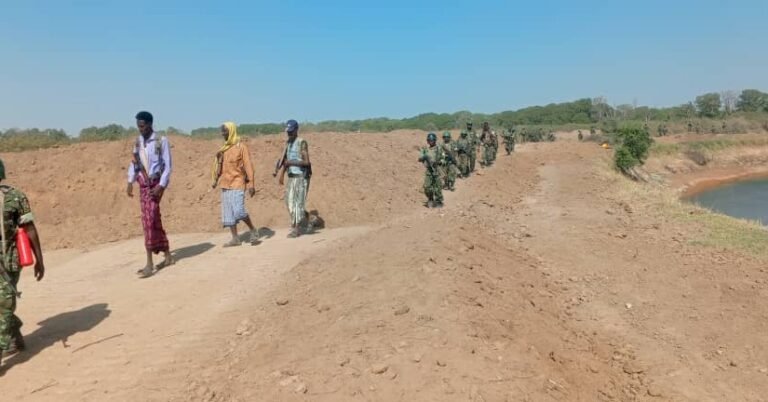 {DAAWO SAWIRADA} Ciidanka AUSSOM iyo Kuwa Deegaanka oo sameeyay Howlgal wada Jir ah.