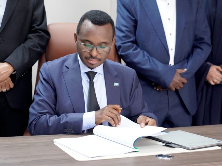 Hantidhowraha Guud ee Qaranka oo maanta saxiixay Qorshaha Guud ee Baarista sannadka 2026.