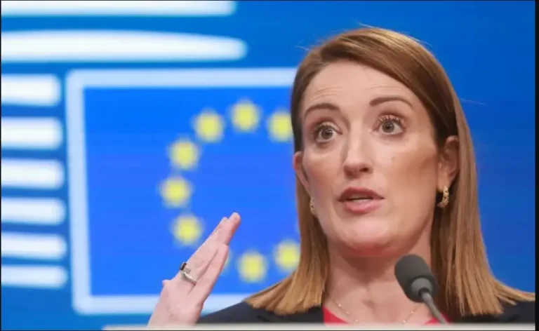 Midowga Yurub oo go’aan adag ka soo saaray xaaladda Iran