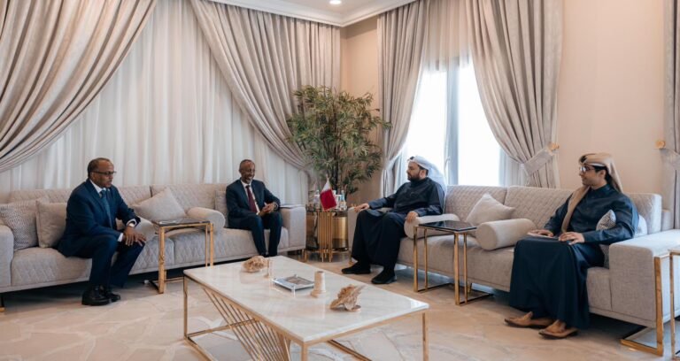 Wafdi sare oo ka socda  DFS  Oo Qadar kulan kula yeesheen Madaxda sare ee Dowladda Qadar