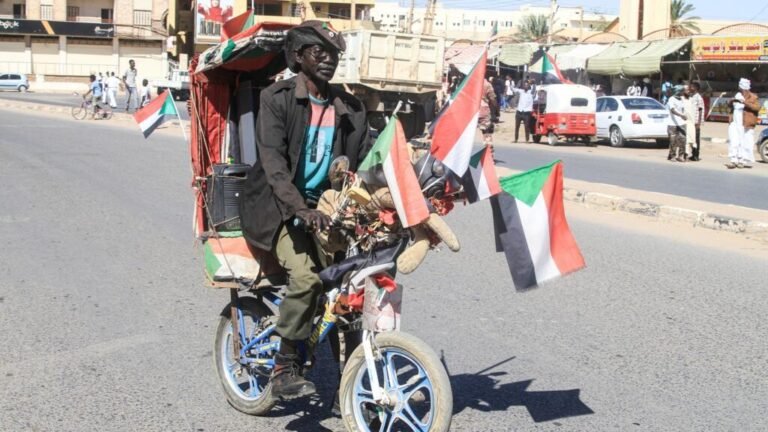 Sudan announces government’s return to Khartoum from wartime capital.