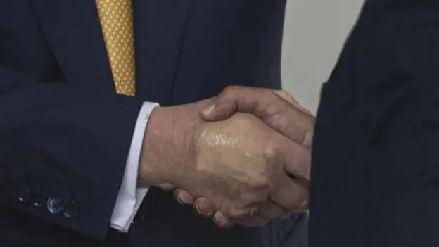 Trump oo ka qoomameynaya Arin uu sameeyay