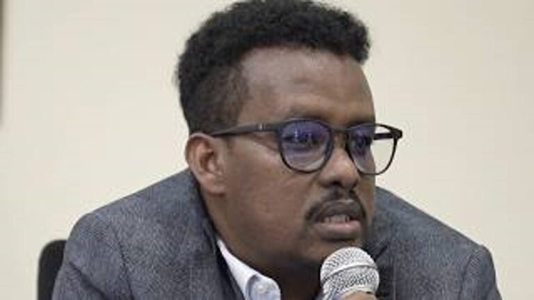 {DAAWO MUUQAALKA} Hirshabelle Waa Dowlad Jirta waa inaan Aqbalnaa” Gudoomiye Cabdi fitaax