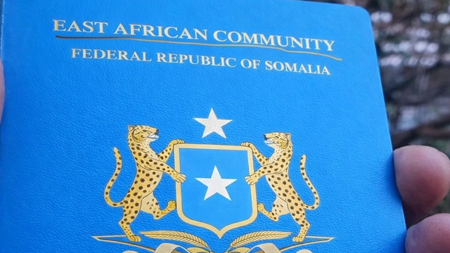 WAR DEG DEG AH: Soomaaliya oo biloowday bixinta Baasaboorka Bariga Afrika.