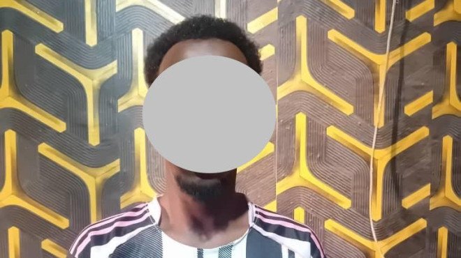 Booliska Puntland oo gacanta kudhigay  nin lagu tuhunsan yahay mukhalasnimo.