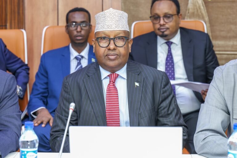 Axmed Macalin Fiqi oo eedeyey Golaha Mustaqbalka.