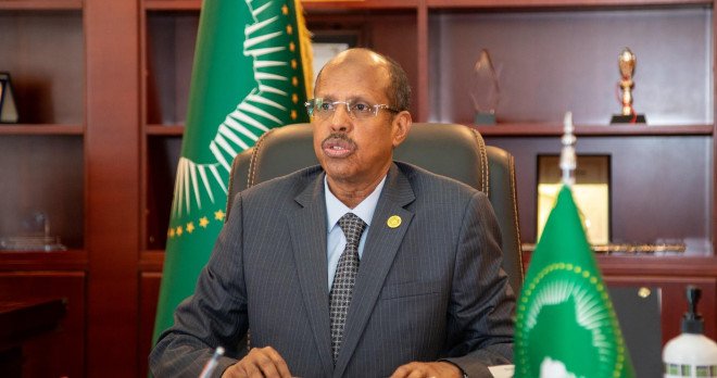 Midowga Afrika oo  DFS & Dowlad Goboleedyada ugu baaqey  wadahadal daah furan.