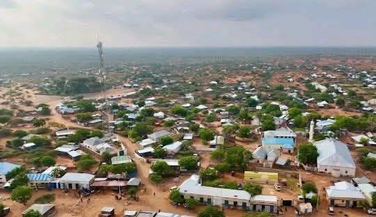 Diyaarado dagaal oo duqeymo ka fuliyay Dagmada maxaas ee Gobolka hiraan