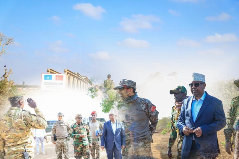 {DAAWO MUUQAALKA} DFS Oo Gacanta ku dhigtay Askar Maandooriye isticmaaleysay.