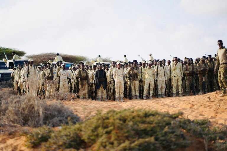 howlgalo  maanta  ka socda  Sh/Hoose  & Saraakiil Booqatay .