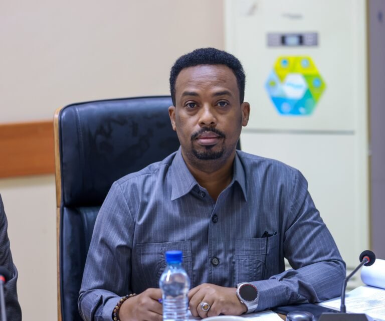 DFS oo ka hadashay kororka qiimaha Shidaalka.