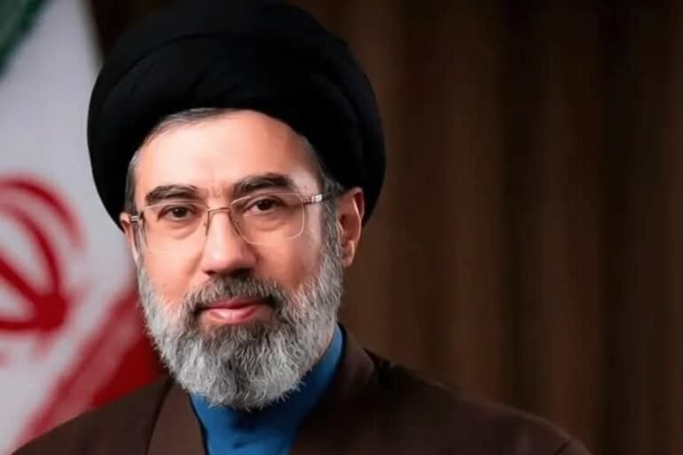 WAR DEG DEG AH Hoggaamiya sare ee Iiraan ee bedelaya Ali Khamenei oo La doortay.
