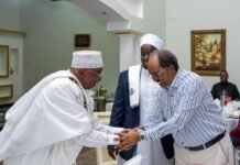 Madaxweyne Xasan oo la kulmay qaar ka mid ah madaxda Ururrada siyaasadda dalka.