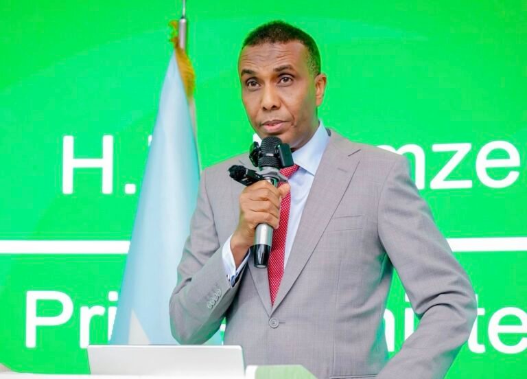 Ra’iisul Wasaare Xamsa oo dhaliil ujeediyay Mucaaradka iyo Lafta Gareen.