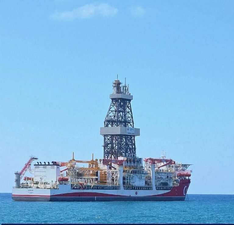 Turkish drillship arrives in Somalia for first overseas deep-sea mission.